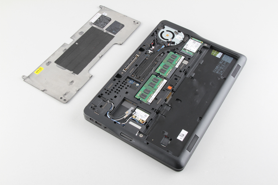 Dell Latitude E7240 Touch disassembly and RAM, HDD options |