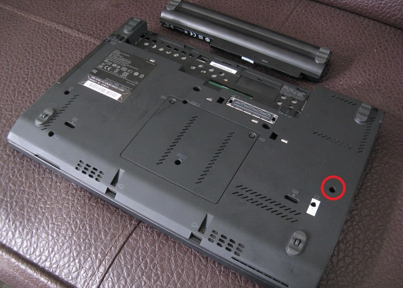 Lenovo ThinkPad X220 Disassembly MyFixGuide.com