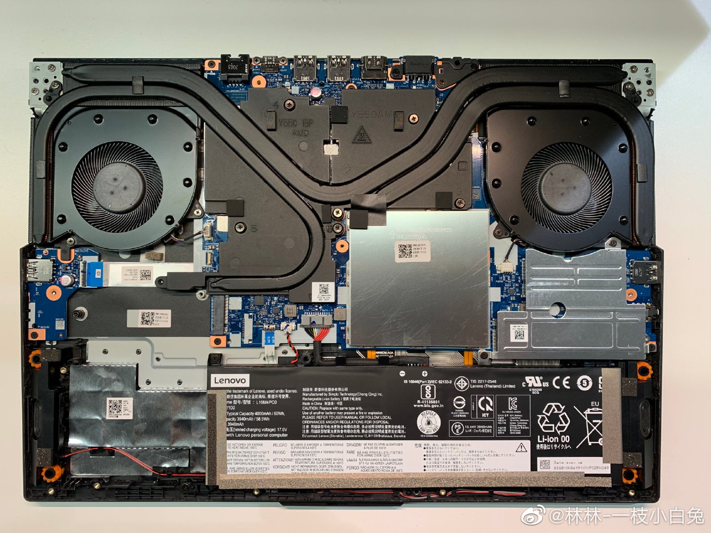 Lenovo 5 Disassembly (RAM, SSD, options)
